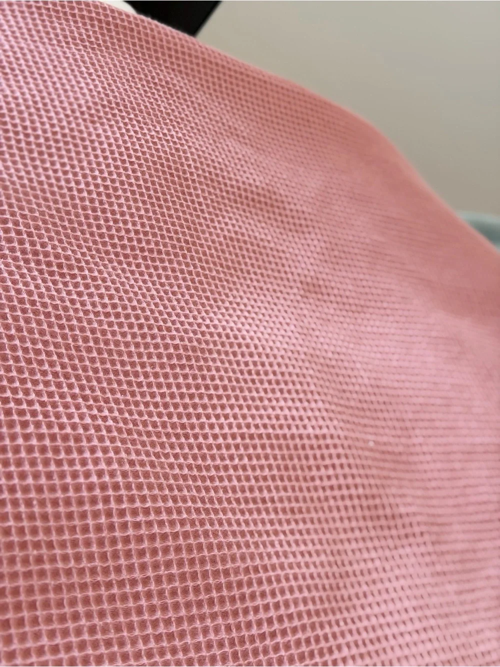Forsythia Ridge Pink Waffle Weave Knit Throw. 50”X60”. Dusty Rose | Blanket